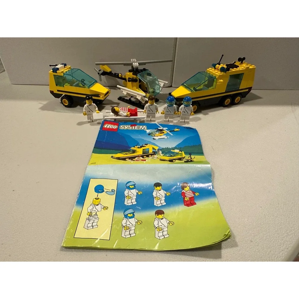 LEGO 1896 Trauma Team Classic Town 100% Complete w/ Instructions Vintage 1992
